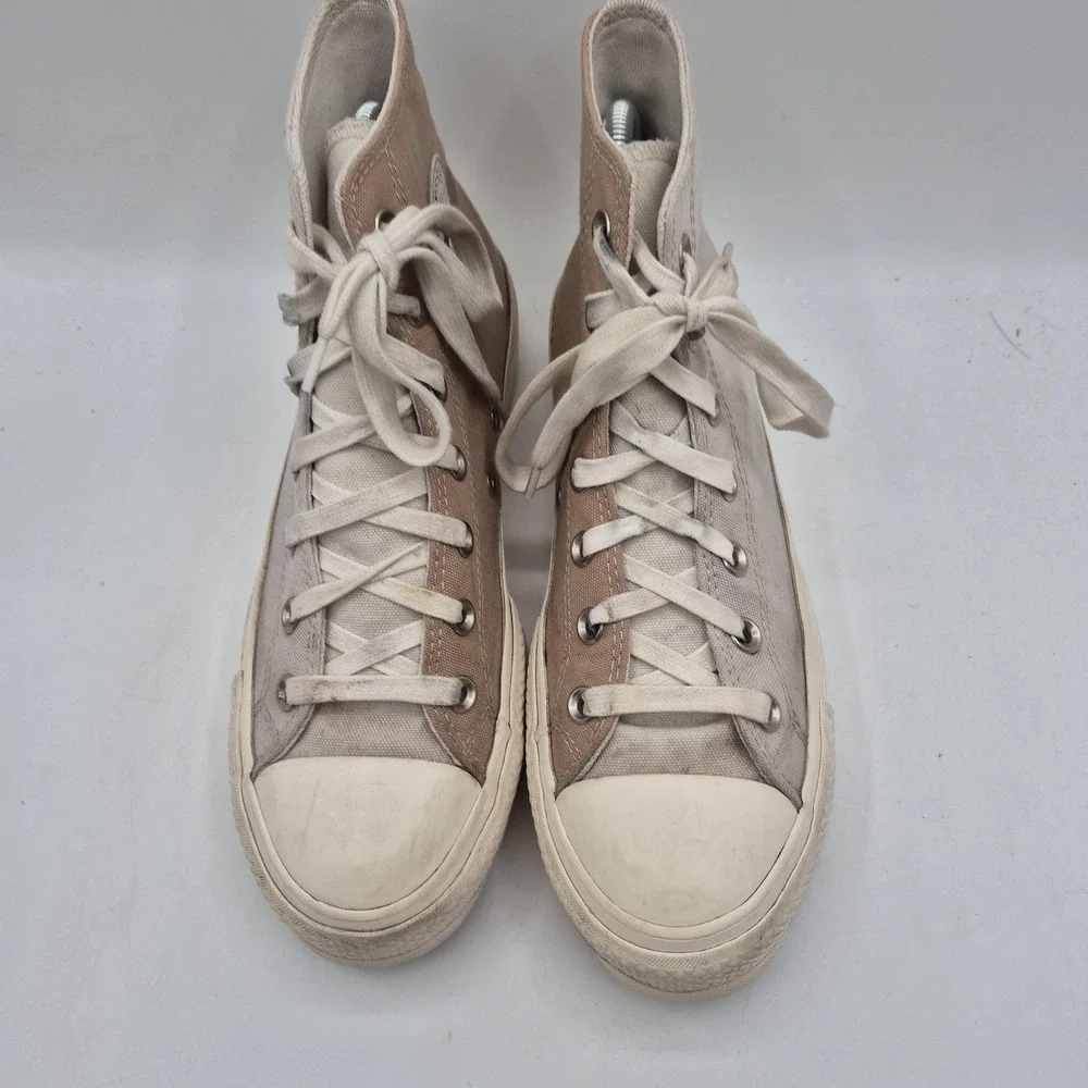 Converse Chuck Taylor All Star 2 Shoes Womens‎ Size 8.5 Beige Gray A01581C